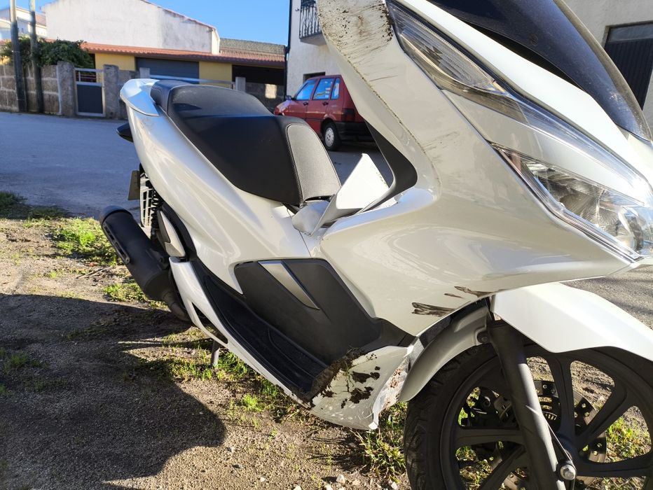 Honda PCX 125 scooter