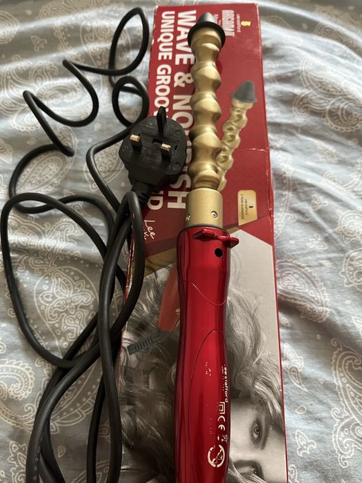 Інструмент для створення локонів