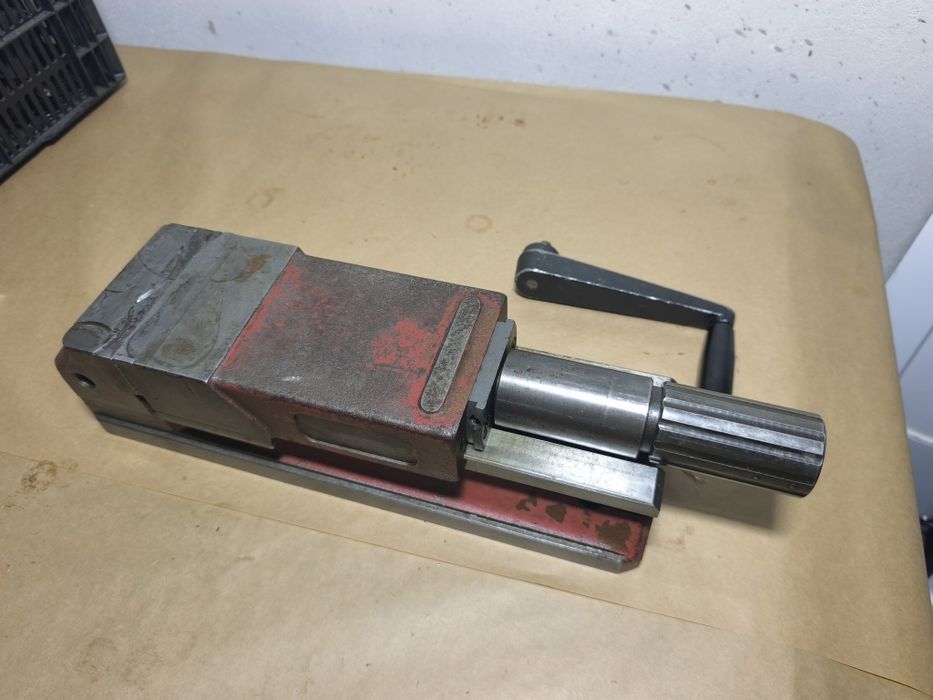 Лещата фрезерні , тиски станочні ALLMATIC HD 120