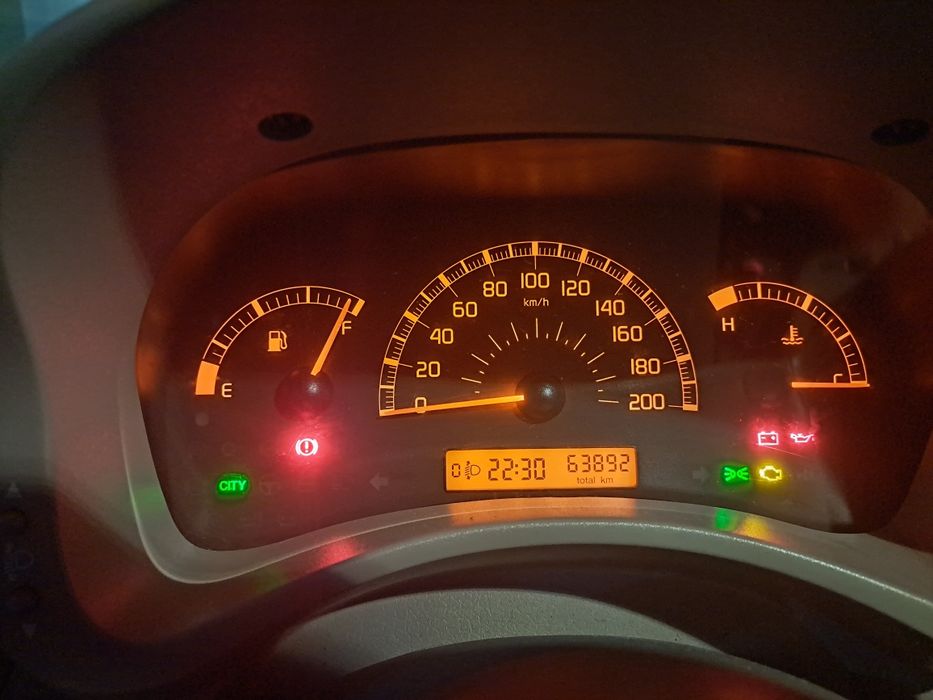 Vendo ou troco por moto 600cc/panda 63mil km