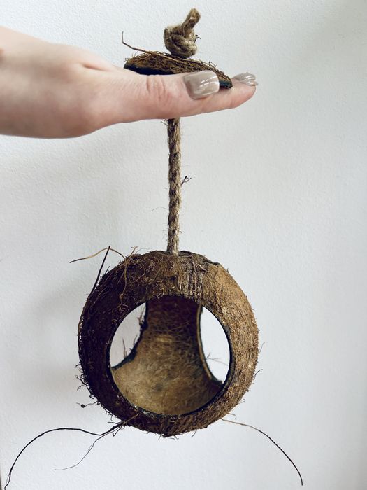 ЕкоДІМ, годівничка та гойдалка для домашніх улюбленців з кокосу