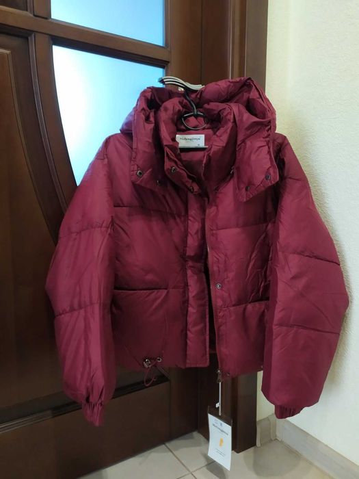 Куртка жіноча з капюшоном новинка весна