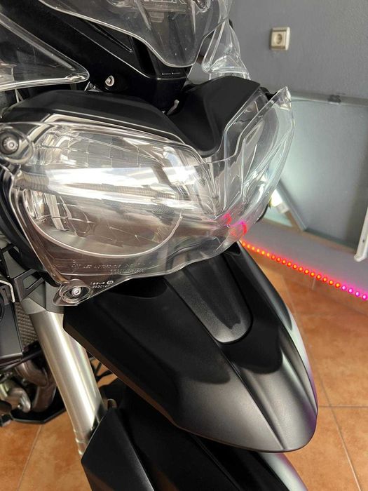 Triumph Tiger 800 XRt - Painel TFT - Ano 2020
