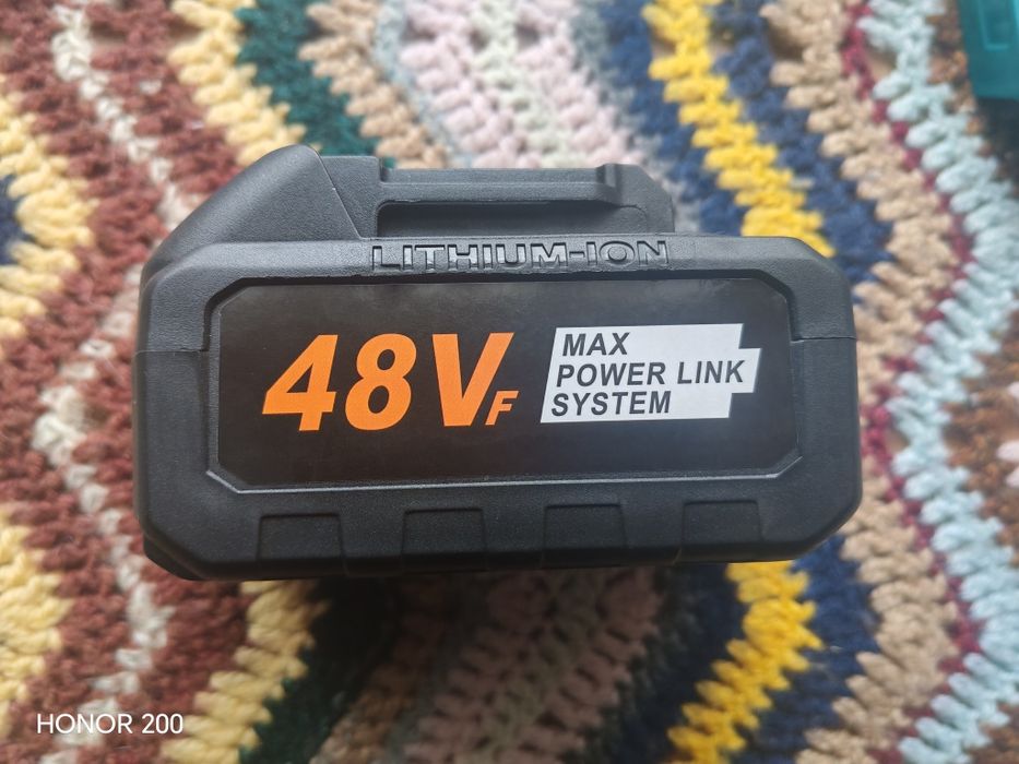 Акумулятор для макіта