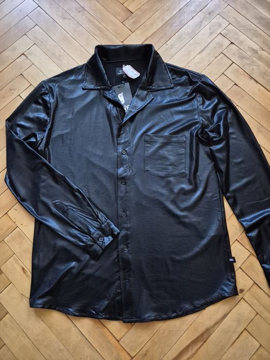 Сорочка з рептильним текстурним візерунком чорна