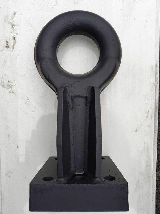 Петля причепа флянцева