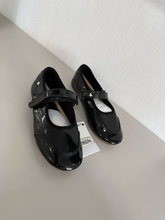 Спортивні балетки фірми Zara розмір 36