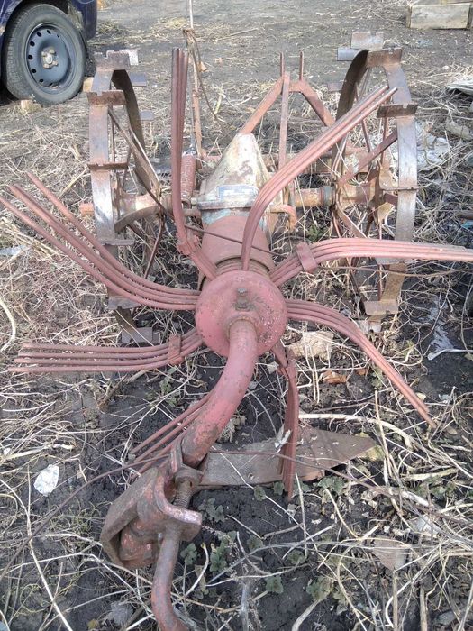 Продам копалку на трактор