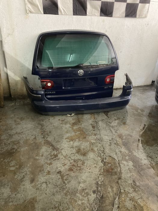 Porta mala parachoques atras VW Sharam