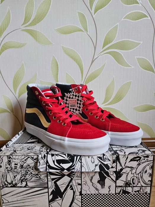 Кросівки Vans x Marvel Captain Marvel SK8-Hi