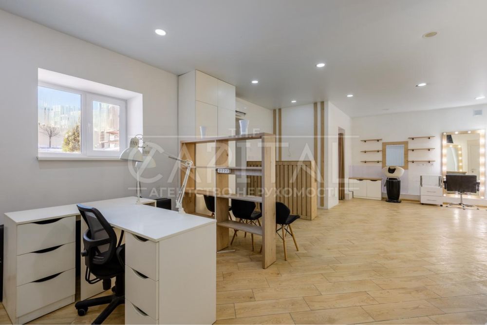 Продаж салону краси Ірпінь центр 58 м2 генератор