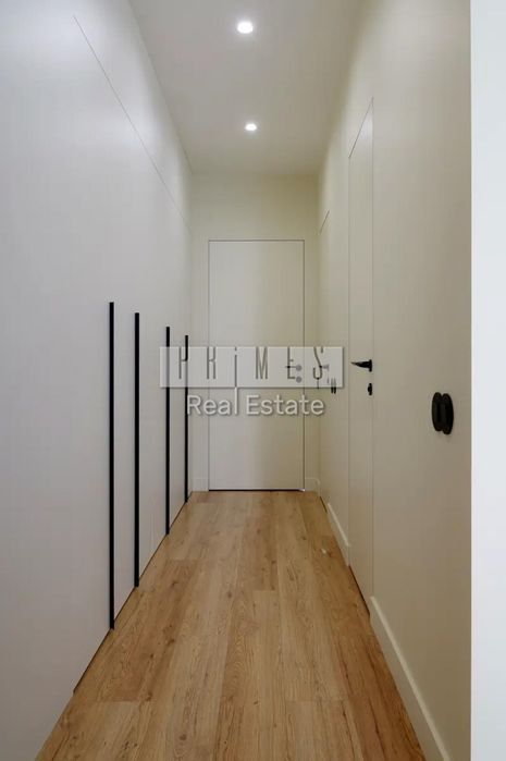 Продаж 3к квартира 65м2 Республіка Respublika Тадея Рильського