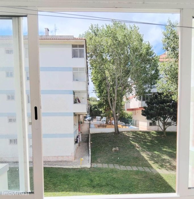 Apartamento T1 em Agualva-Cacém. Excelente Localização e Bons Acessos