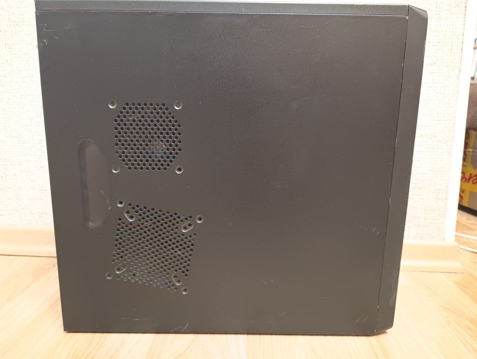 комп'ютер Cooler Master i5-2500/8Gb/500Gb Wifi 2.4/5Ghz