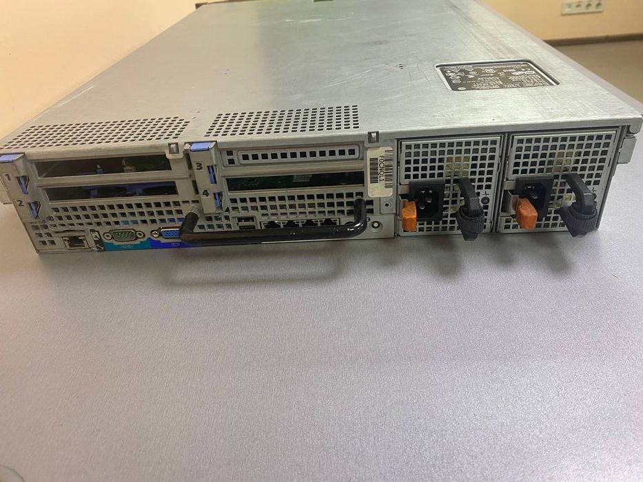 Dell PowerEdge R710: 10 000 грн. - Сервери Васищеве на Olx