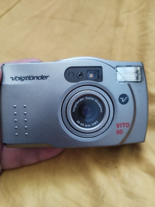 Aparat fotograficzny analogowy VOIGTLANDER VITO 60