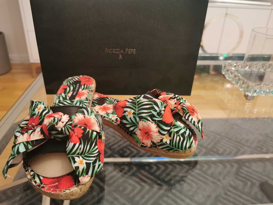 Klapki Patrizia Pepe roz 37