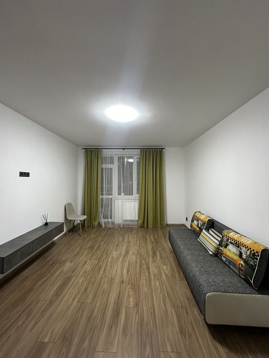 Оренда 3-кімнатної квартири на Стрийській