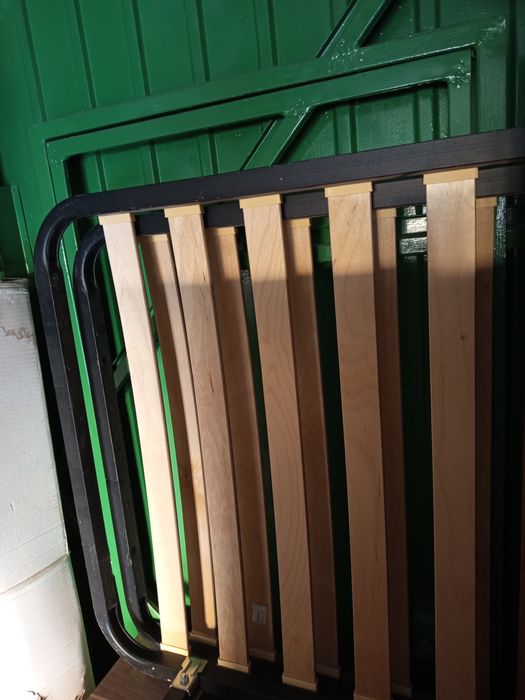 Vendo estrados novos