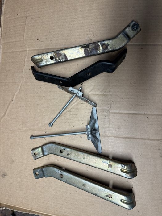 Uchwyt akumulatora bmw e39