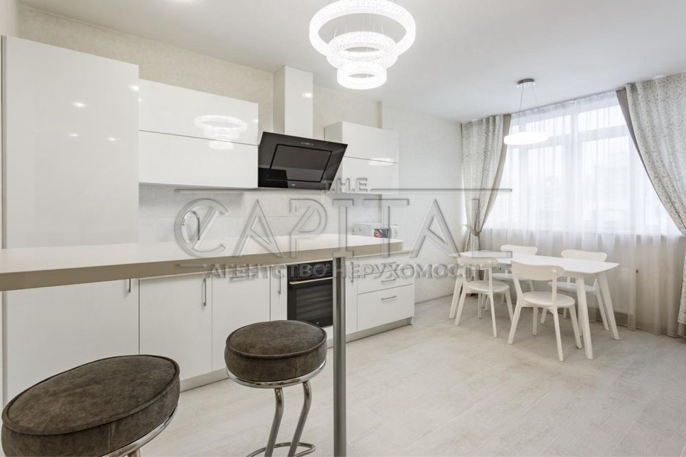 Продаж 1-кімнатної квартири з ремонтом у ЖК «Підвисоцький»