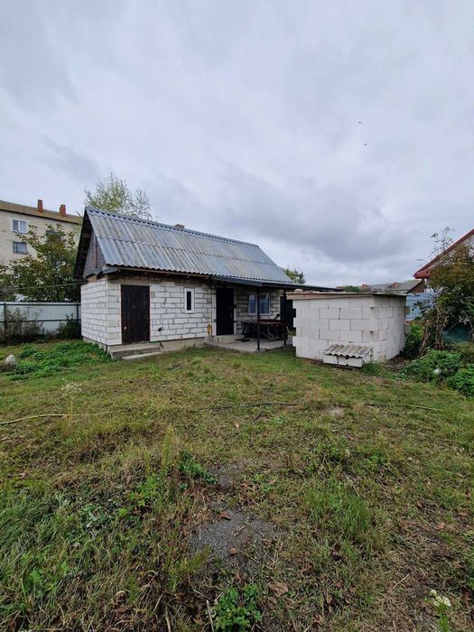 Земельна ділянка у селі Льотниче