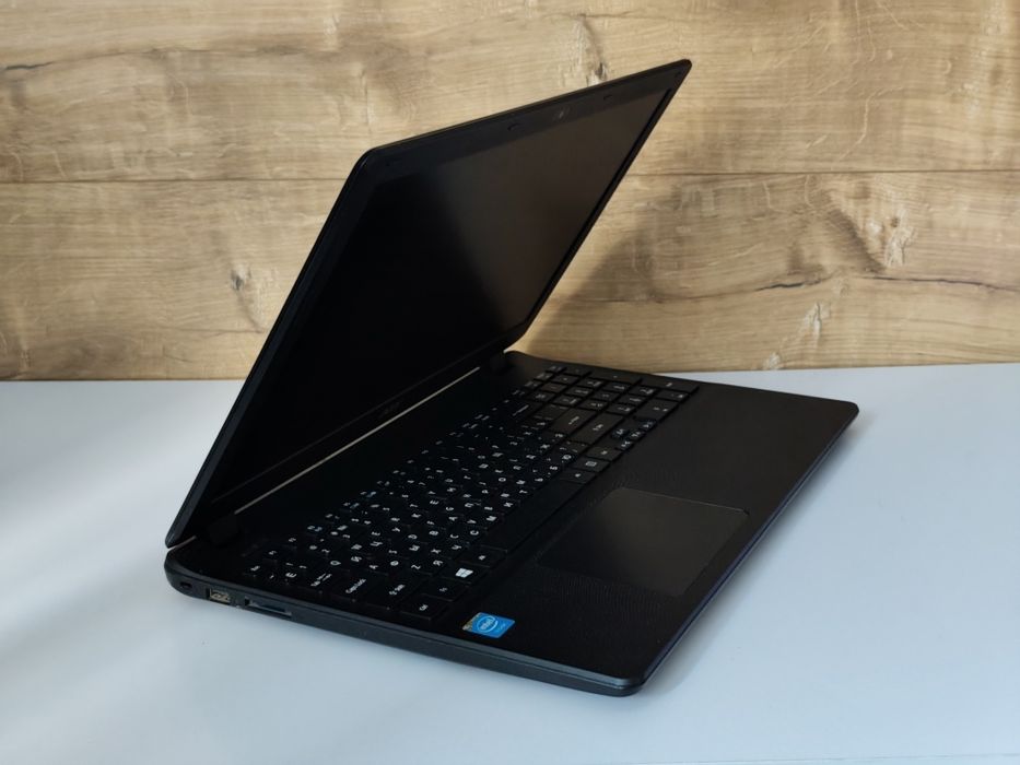 Ноутбук Acer з великим екраном 17.5"/ Intel/8 ОЗП/SSD