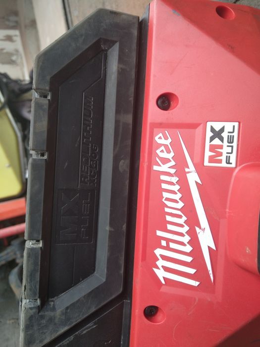 Milwaukee mxf dh2528h mx dh 2528 h młot wyburzeniowy udarowy