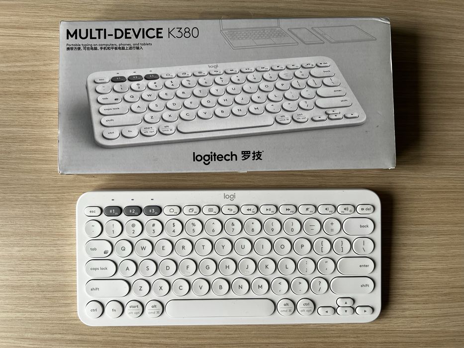 Logitech K380 – jak nowa, używana 2 dni