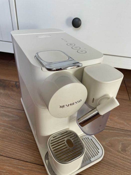 Ekspres DeLonghi Nespresso EN510.W - STAN IDEALNY - JAK NOWY!!!