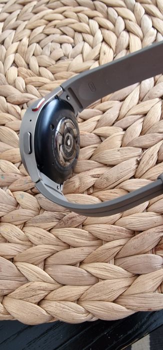 Samsung Galaxy watch5 Pro