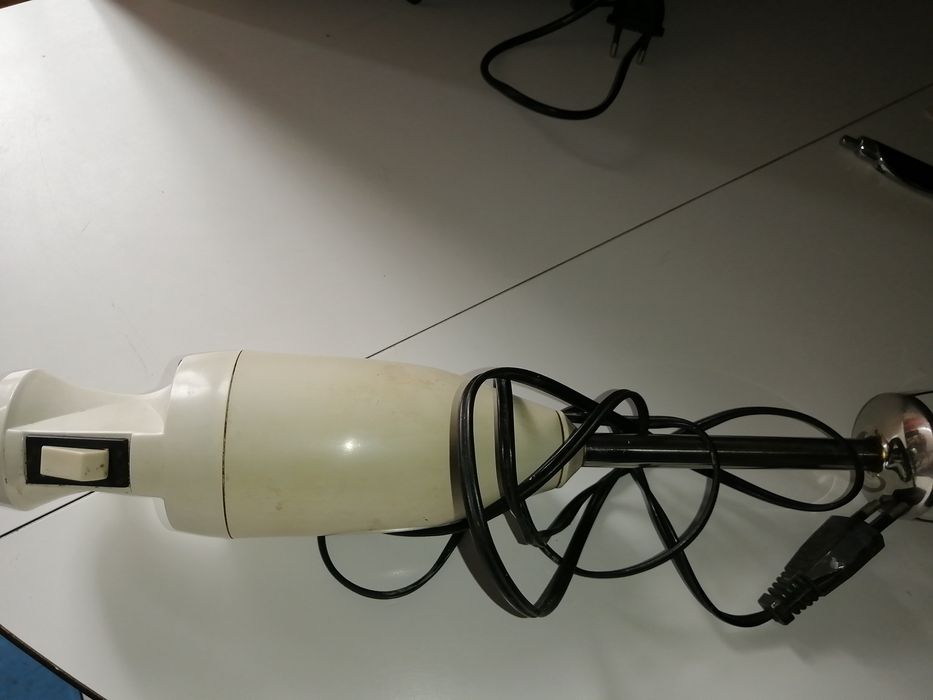 Conjunto de pequenos electrodomésticos usados