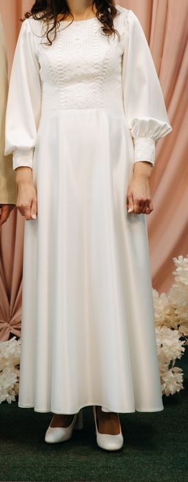 Весільна сукня. Індивідуальне пошиття