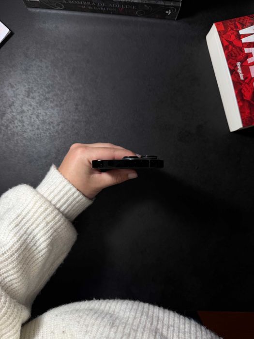 iPhone 14 Pro - 256GB - Preto