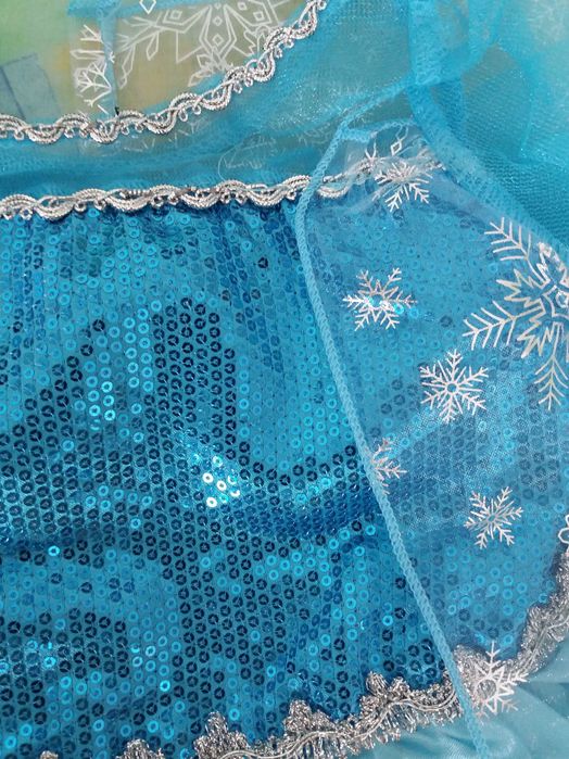 FROZEN • Vestido Fantasia Princesa ELSA • 4, 5, 6, 7, 8, 9 anos • NOVO