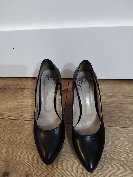 Buty damskie na obcasie ,Zych & Staszewski