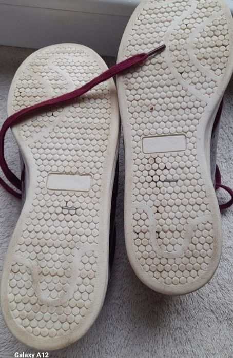 Отдам кому подойдут туфли