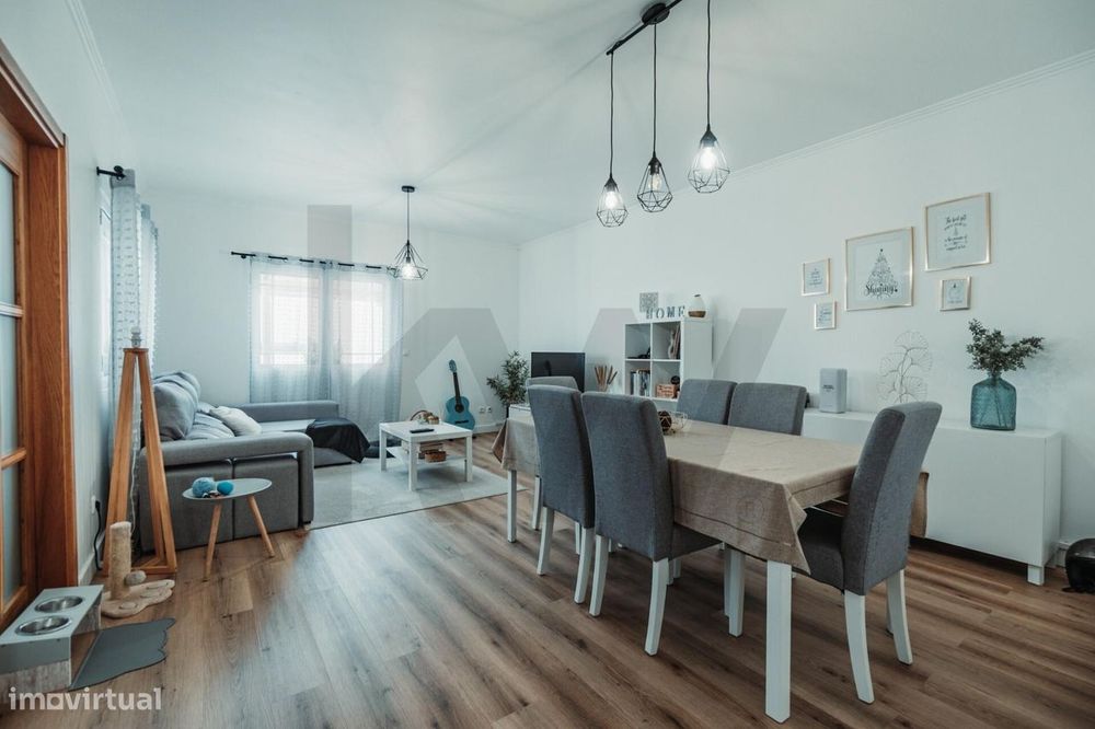 Moradia T2+1 com Garagem - Ponta Delgada