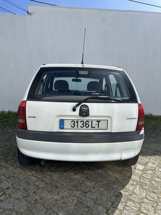 Opel Corsa '98 gasolina