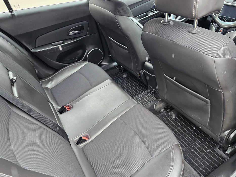 Chevrolet Cruze 2012