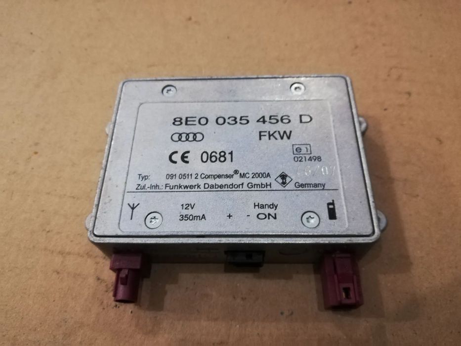AUDI A6 Q7 MODUŁ WZMACNIACZ ANTENOWY 8E0035456D