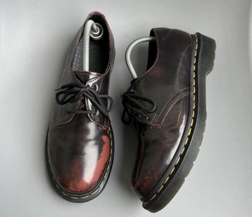 Жіночі туфлі Dr. Martens