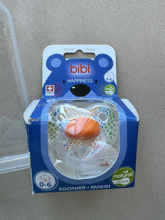 Нові пустушки і бутилочки