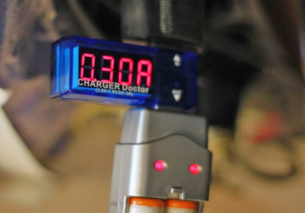 Тестер ЮСБ, цифровой USB вольтметр-амперметр, сканер ЮСБ