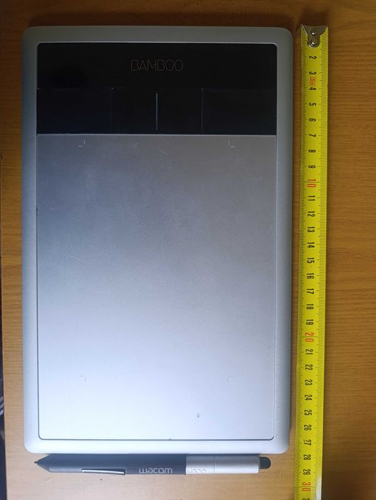 Графічний планшет Wacom Bamboo Pen & Touch CTH-470