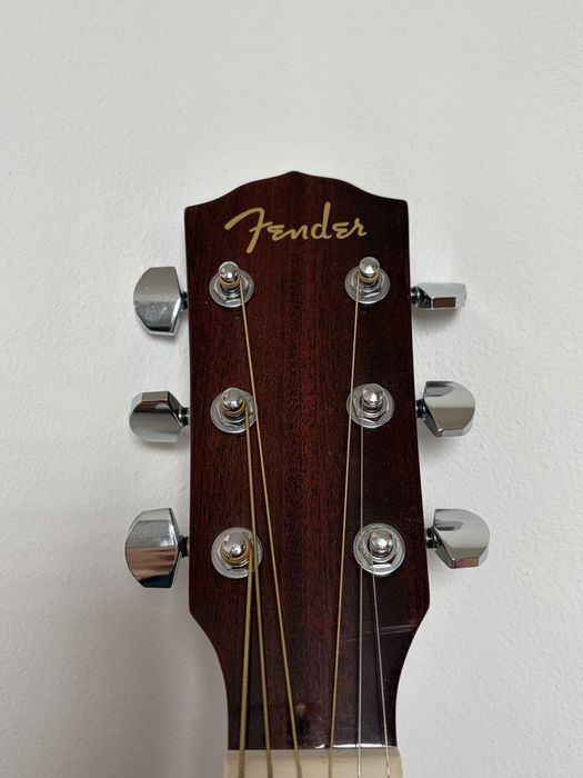 gitara Fender CD-60 + pokrowiec, pasek i kostki