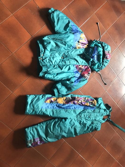 Várias Calças de neve (novas) 4 aos 14 anos