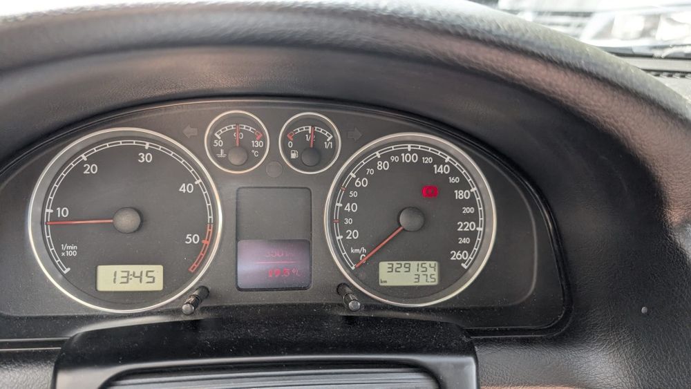 Vw passat b5.5 Variant trendline (3b6) 1.9 tdi pd130 2003