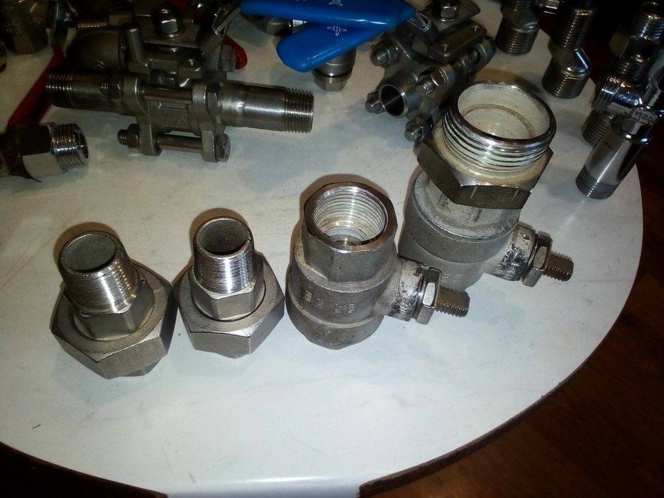 Продам сантехніку