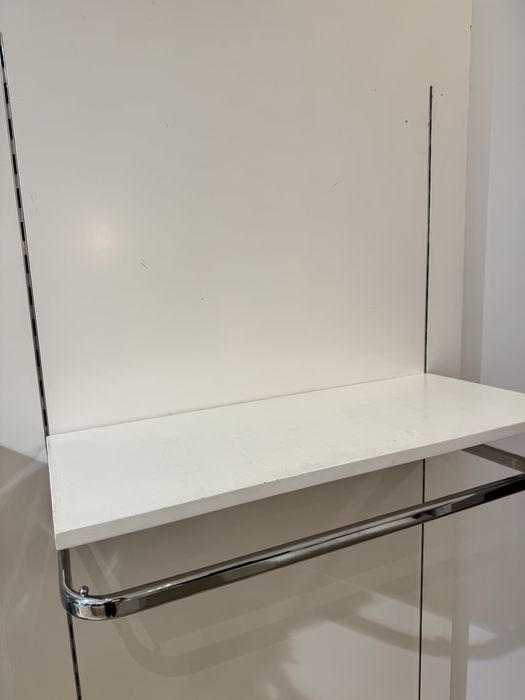 Expositores para loja de roupa/acessórios